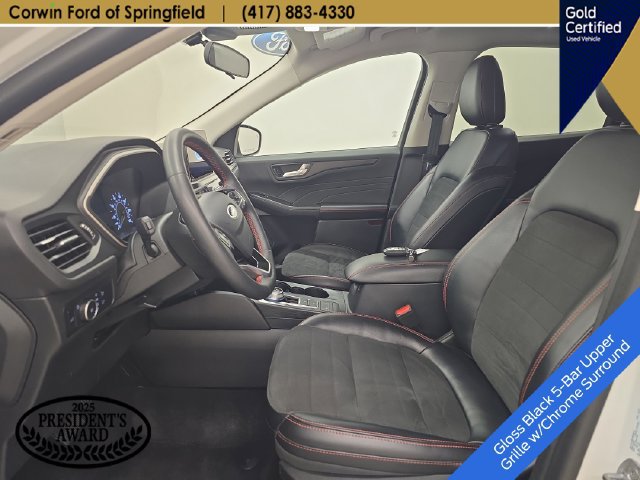 Certified 2022 Ford Escape SEL w/ SEL Stealth AWD Package image 22