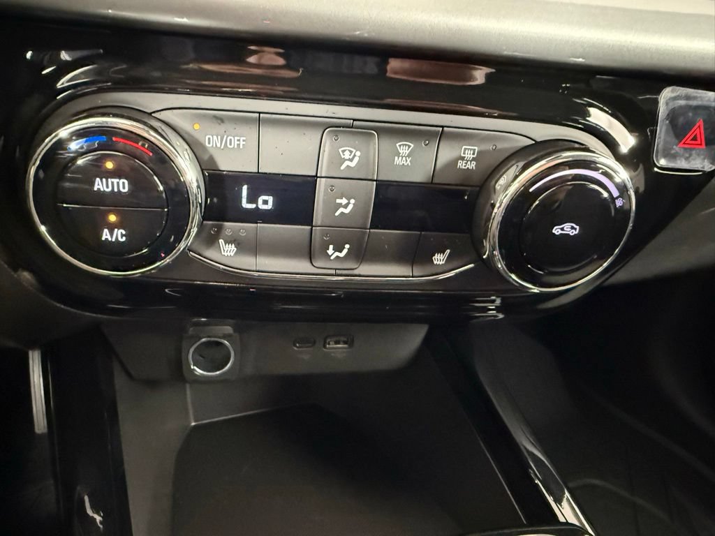 New 2026 Chevrolet Trax LT w/ Driver Confidence Package FWD image 27