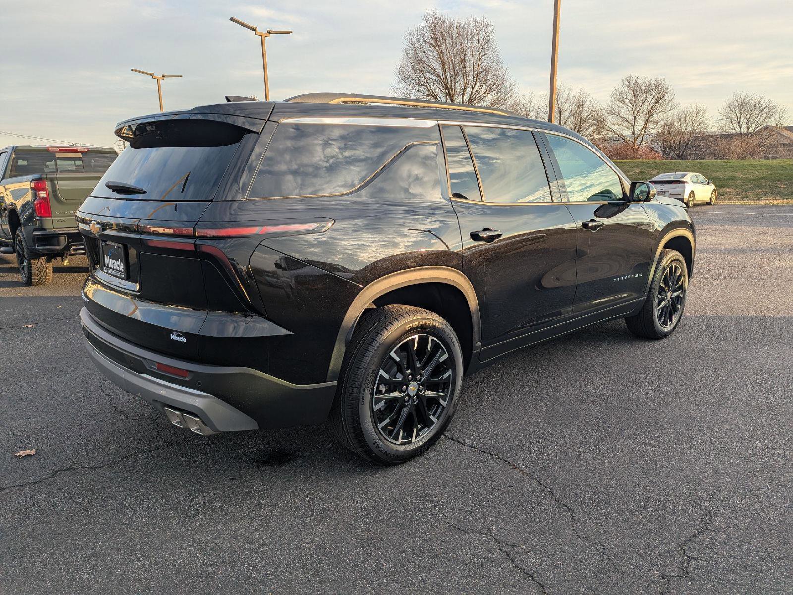 New 2026 Chevrolet Traverse LT image 10