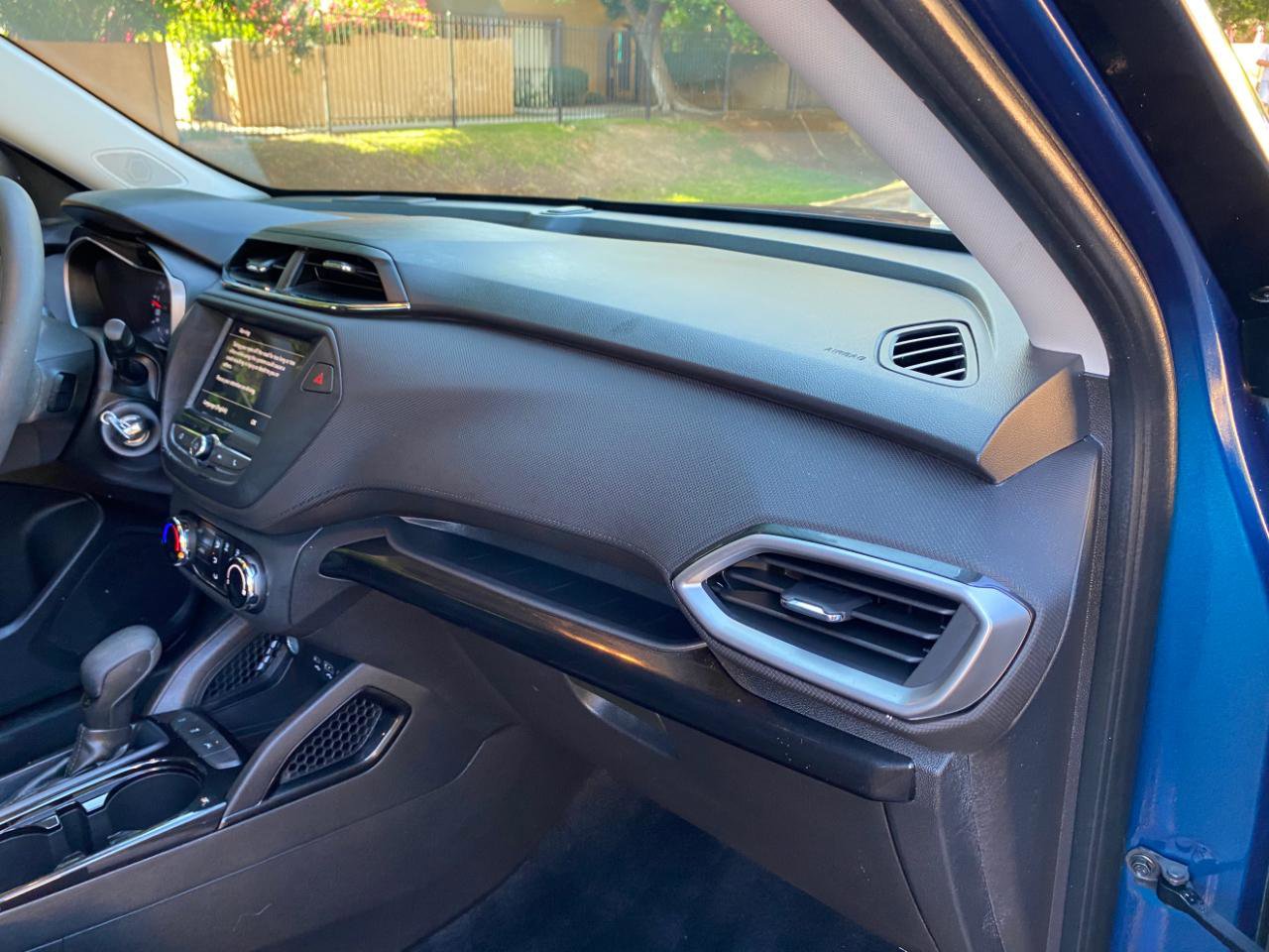 Used 2021 Chevrolet TrailBlazer LS image 54