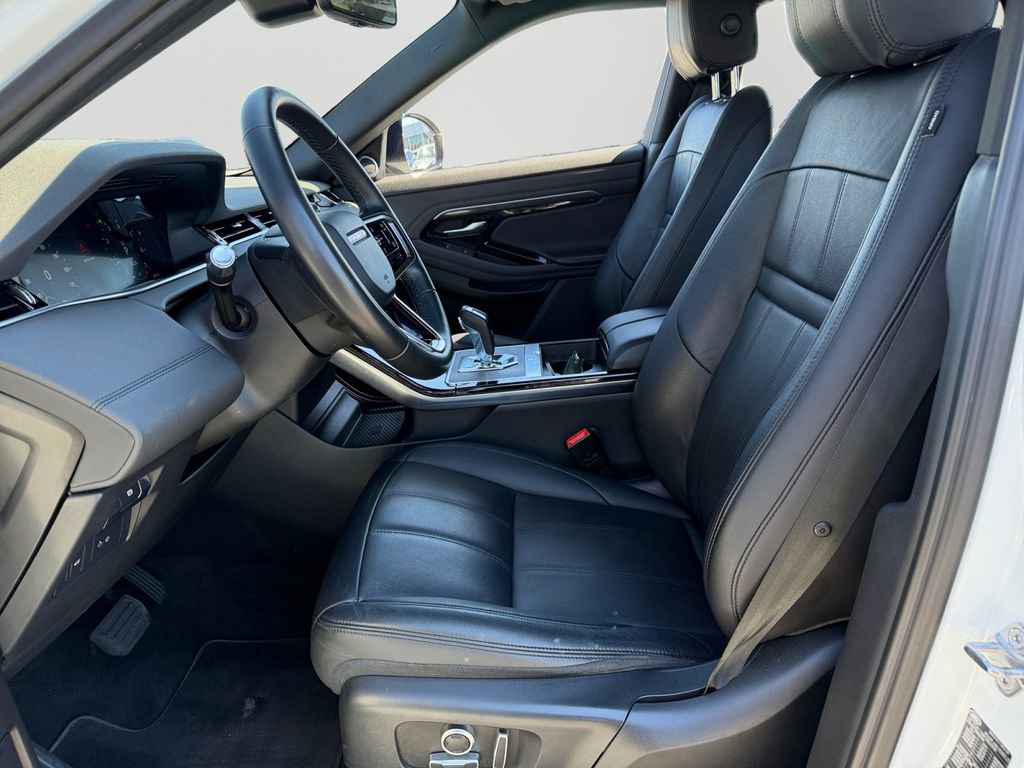 Used 2021 Land Rover Range Rover Evoque SE AWD/4WD image 16