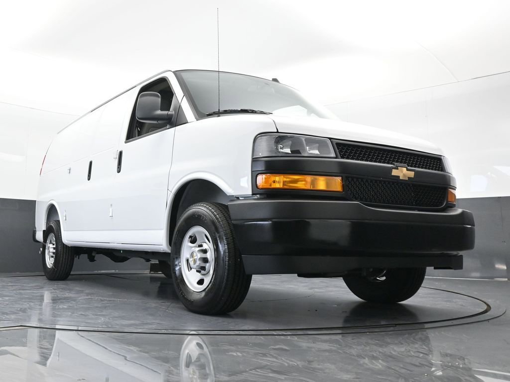 New 2025 Chevrolet Express 2500 w/ Driver Convenience Package image 60