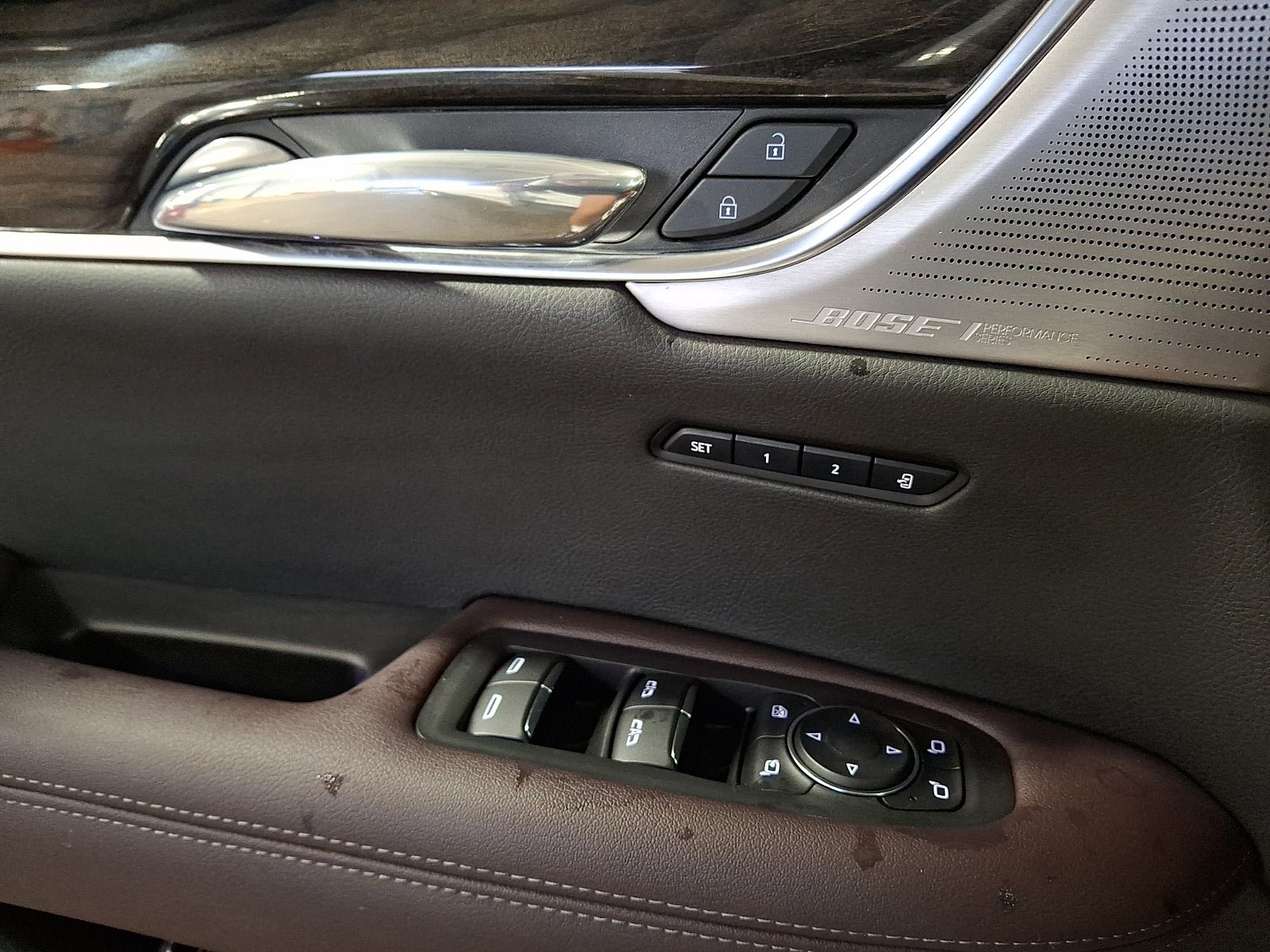 Certified 2023 Cadillac XT6 Premium Luxury AWD/4WD image 14