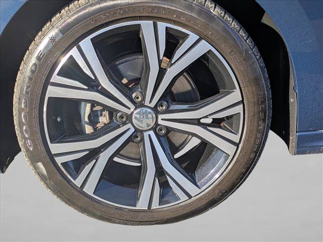 Used 2020 Volkswagen Passat 2.0T SEL FWD image 22