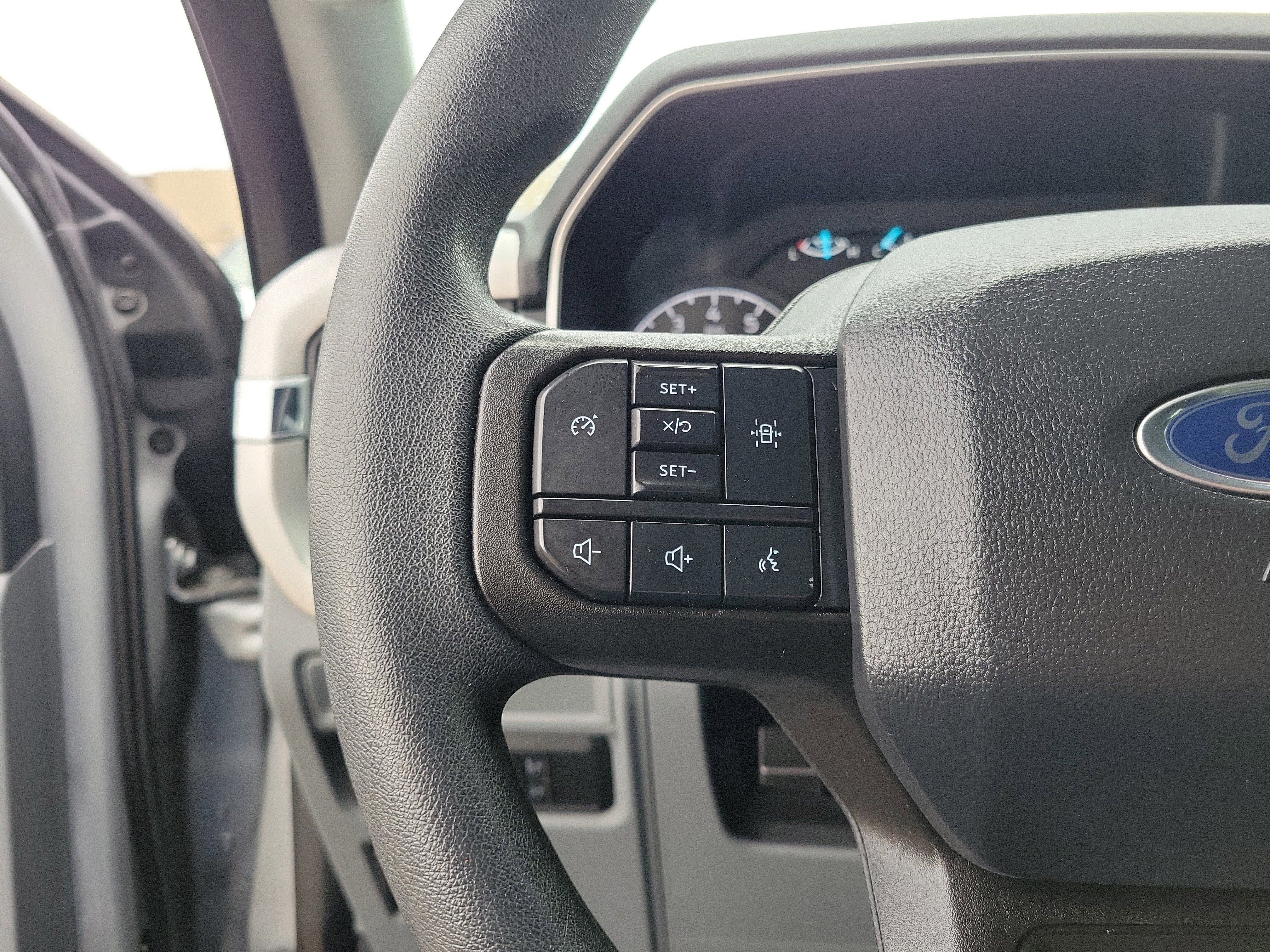 Used 2022 Ford F150 XLT AWD/4WD image 22