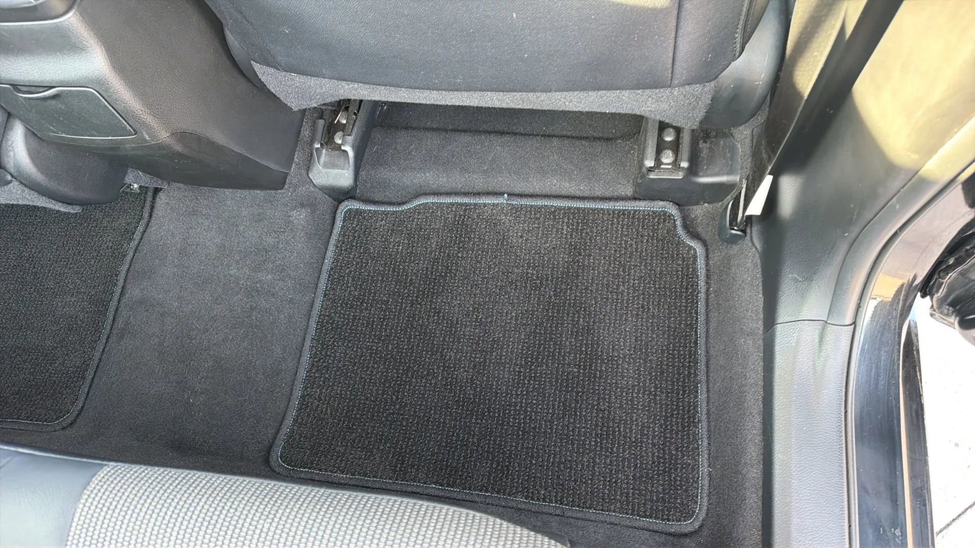 Used 2016 Toyota Corolla S FWD image 58