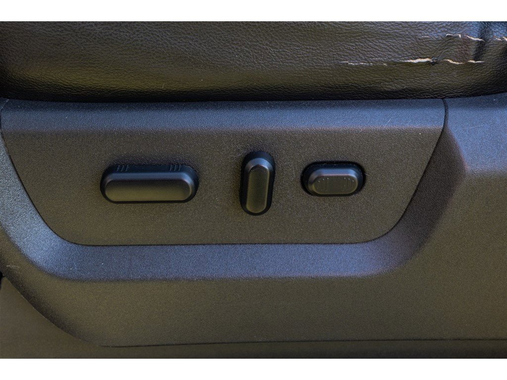 Used 2014 Ford F250 Lariat w/ Lariat Ultimate Package image 16