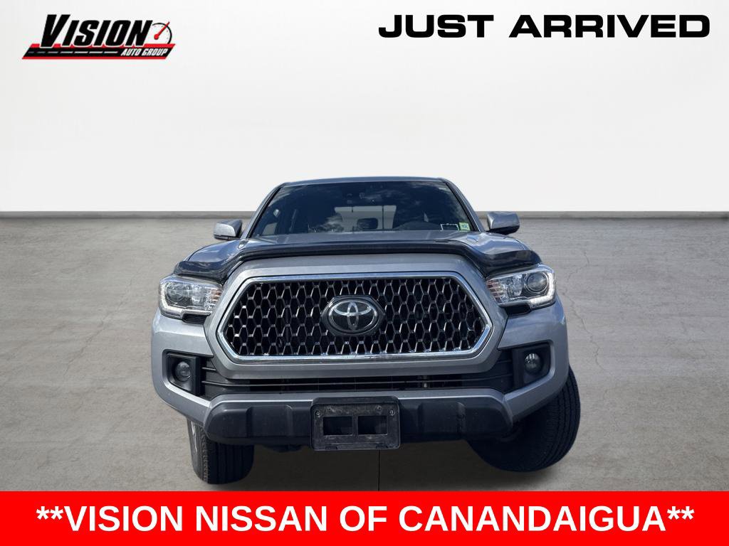 Used 2019 Toyota Tacoma TRD Off-Road w/ Technology Package AWD/4WD image 2