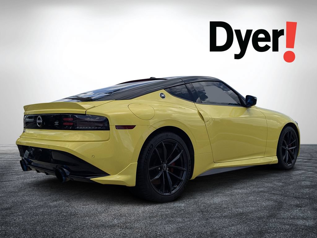 Used 2024 Nissan Z Performance w/ Floor Mat Package RWD image 3
