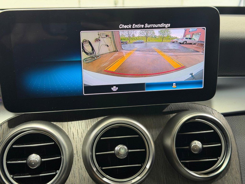 Used 2019 Mercedes-Benz C 300 4MATIC Sedan image 22