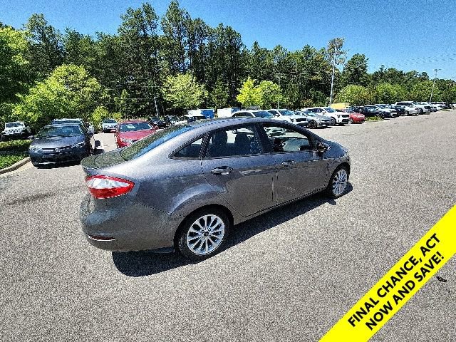 Used 2014 Ford Fiesta SE w/ Equipment Group 201A FWD image 15