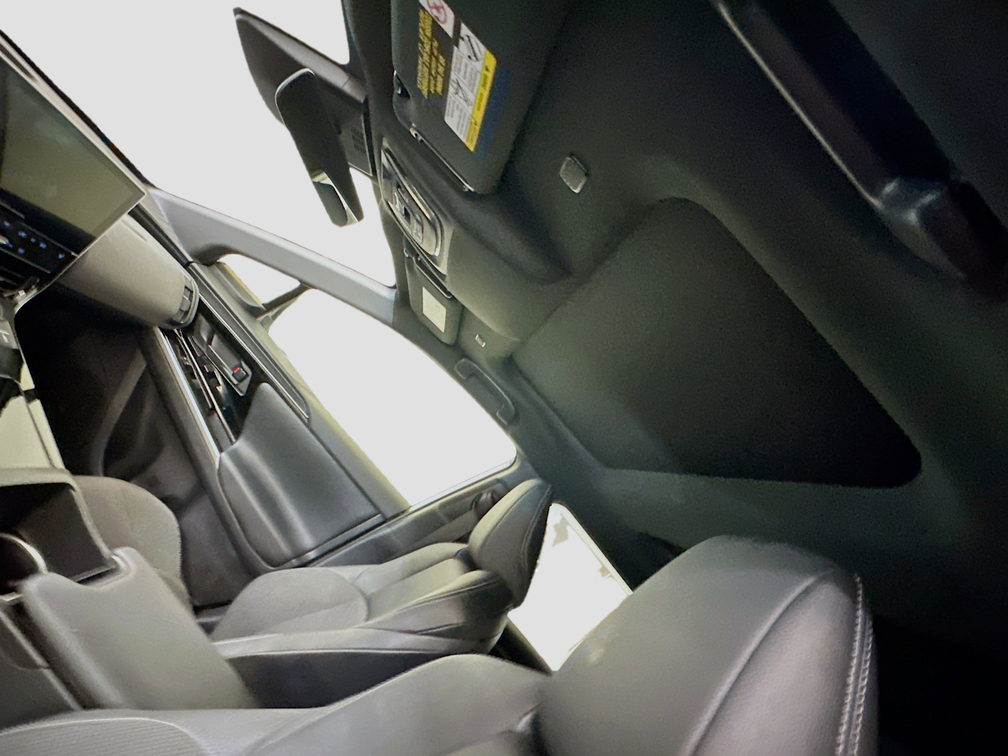 Used 2025 Toyota bZ4X AWD w/ Weather Package image 27