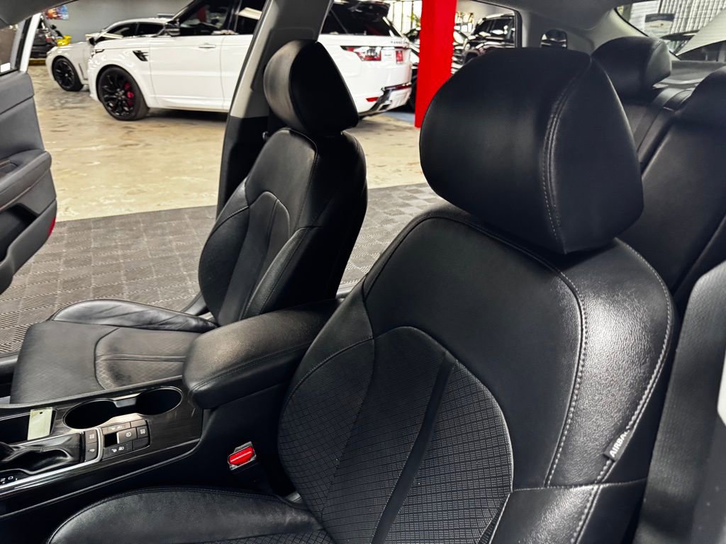 Used 2019 Kia Optima EX w/ EX Premium Package image 35