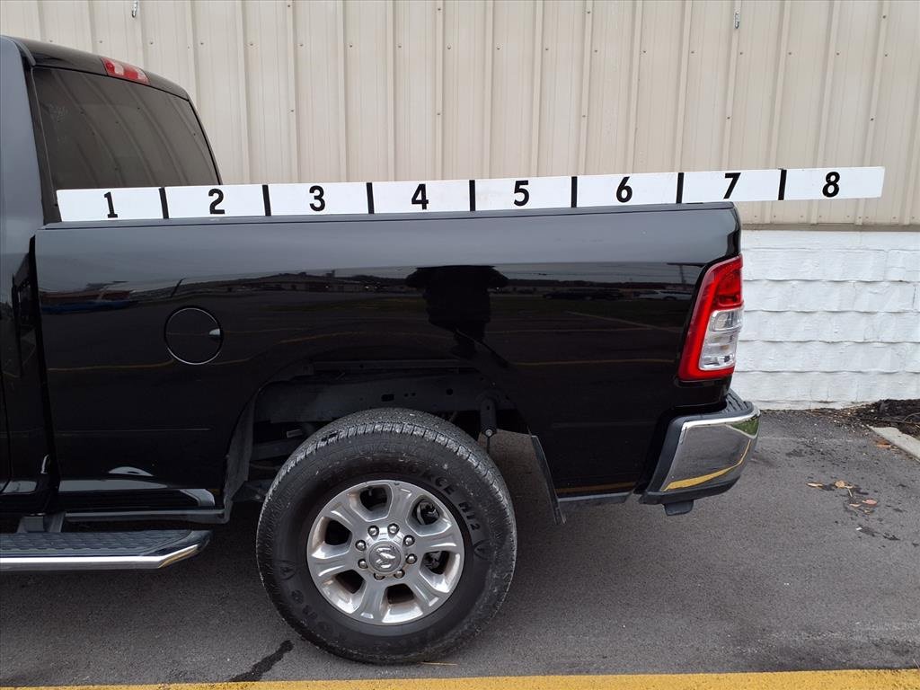 Used 2024 RAM 2500 Big Horn w/ Bed Utility Group image 5