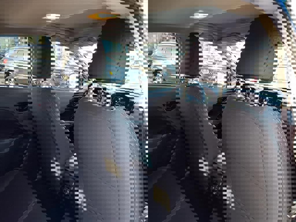 Certified 2025 Subaru Crosstrek 2.0i Premium image 19