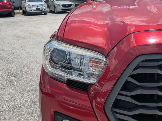 Used 2021 Toyota Tacoma TRD Sport AWD/4WD image 8