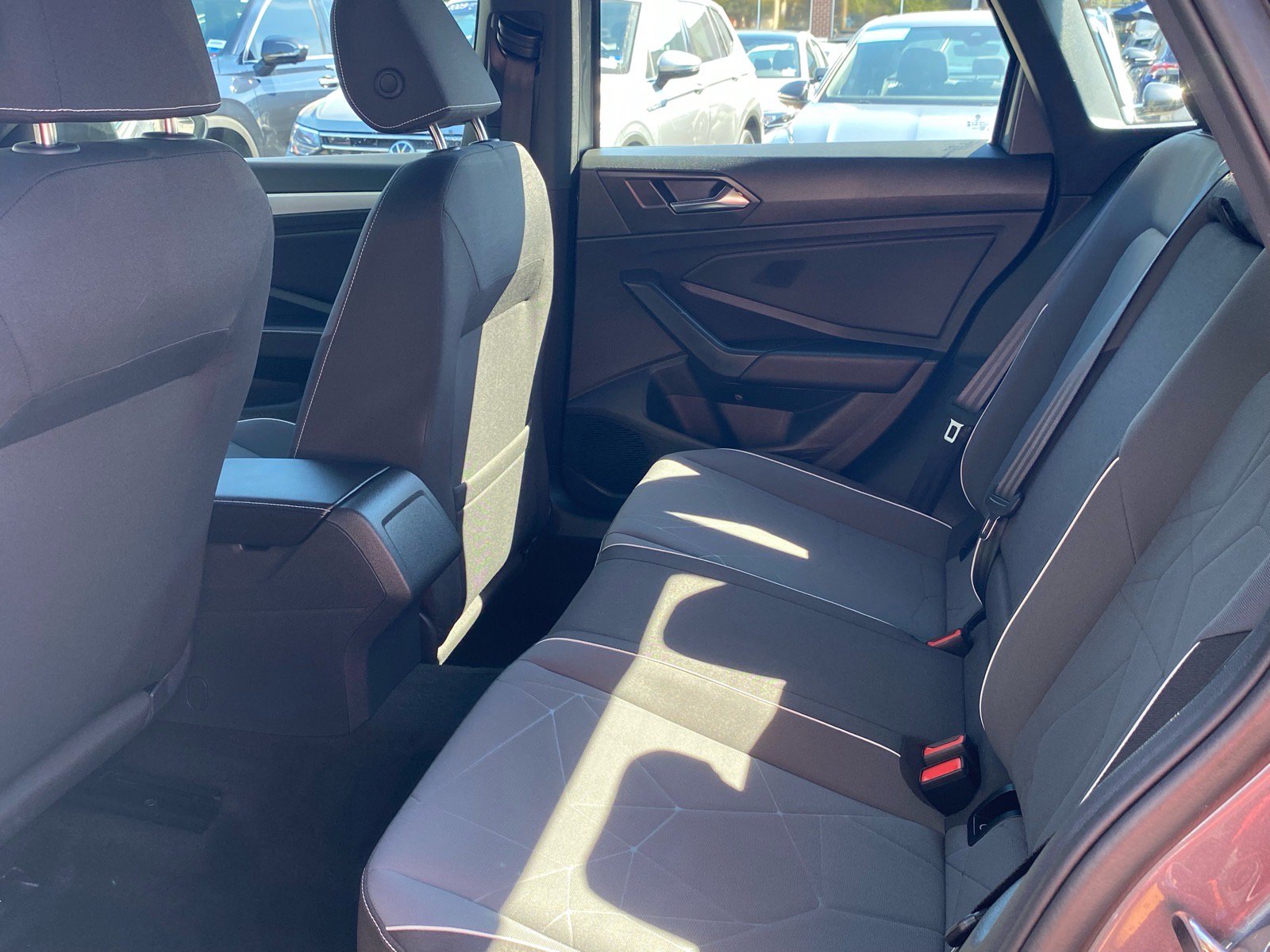 Certified 2025 Volkswagen Jetta Sport FWD image 19