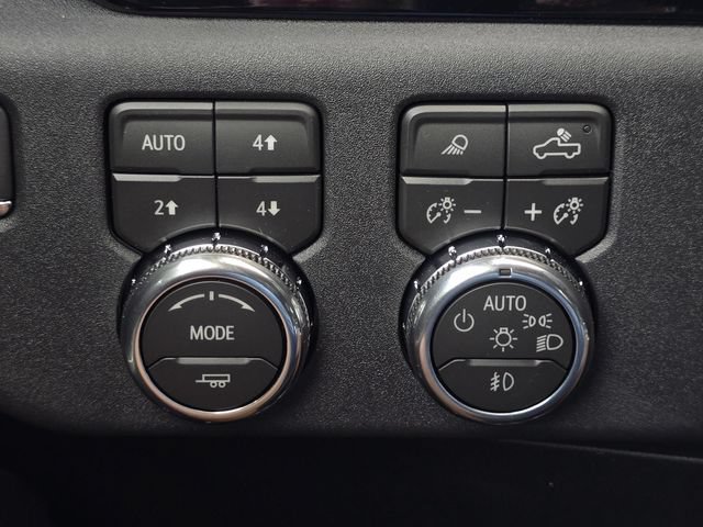 New 2026 GMC Sierra 1500 SLT AWD/4WD image 22