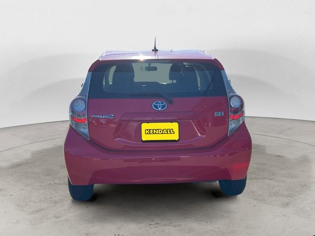 Used 2014 Toyota Prius C Three FWD image 4