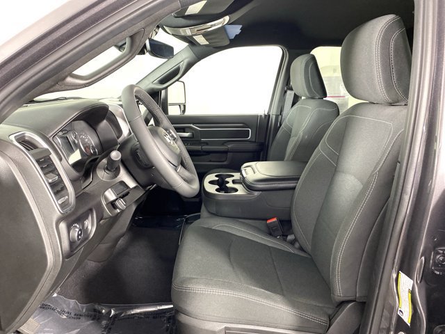 Used 2025 RAM 2500 Big Horn AWD/4WD image 17