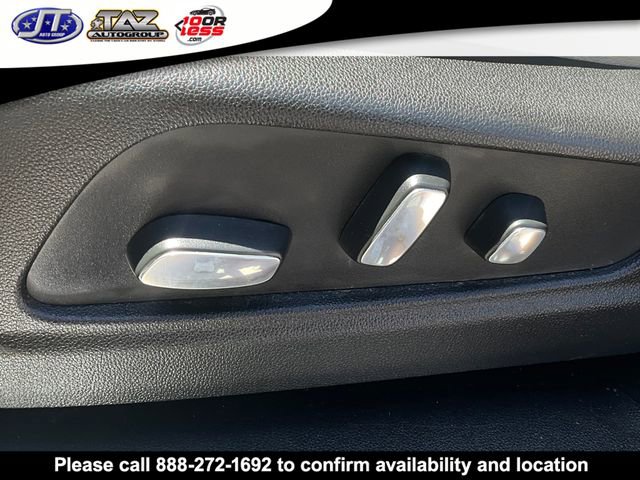 Used 2018 Cadillac XT5 Luxury w/ Driver Awareness Package image 11