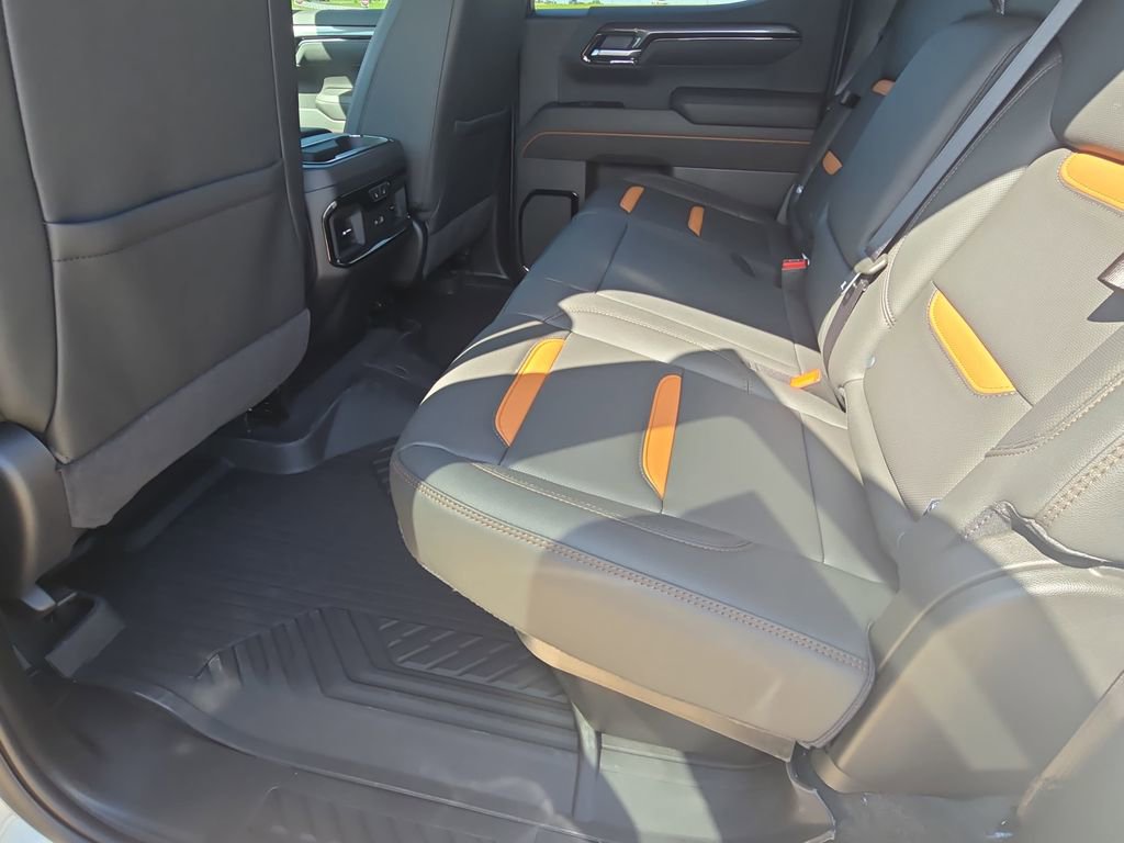 New 2026 GMC Sierra 1500 AT4 AWD/4WD image 14