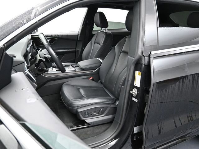 Used 2021 Audi Q8 Premium Plus w/ Premium Plus Package image 14