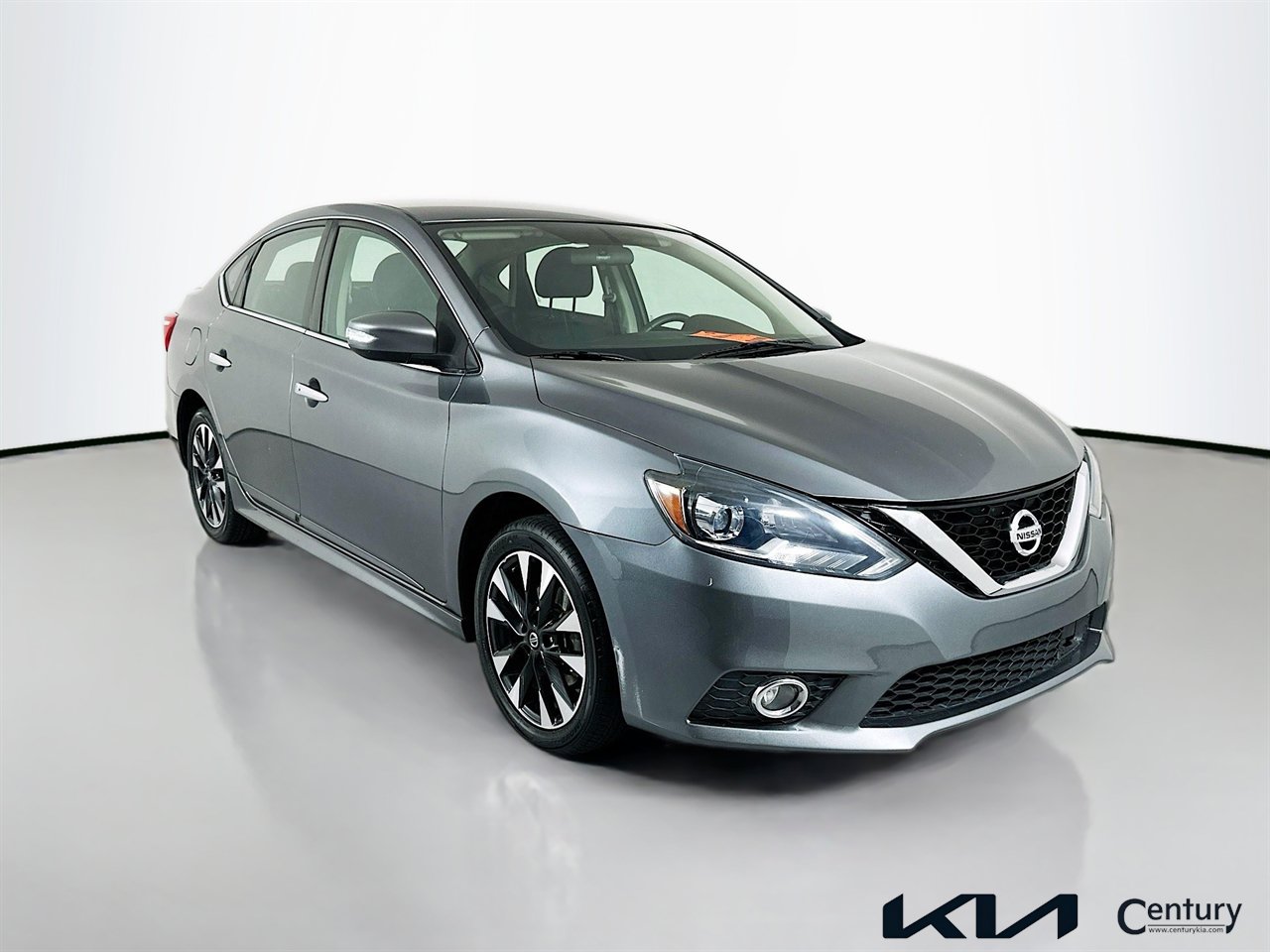 Used 2018 Nissan Sentra SR w/ Protection Package FWD image 3