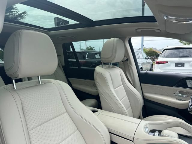 Certified 2024 Mercedes-Benz GLS 450 4MATIC image 31