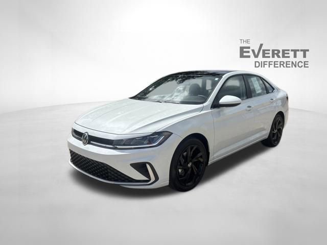 Used 2026 Volkswagen Jetta SE FWD image 3