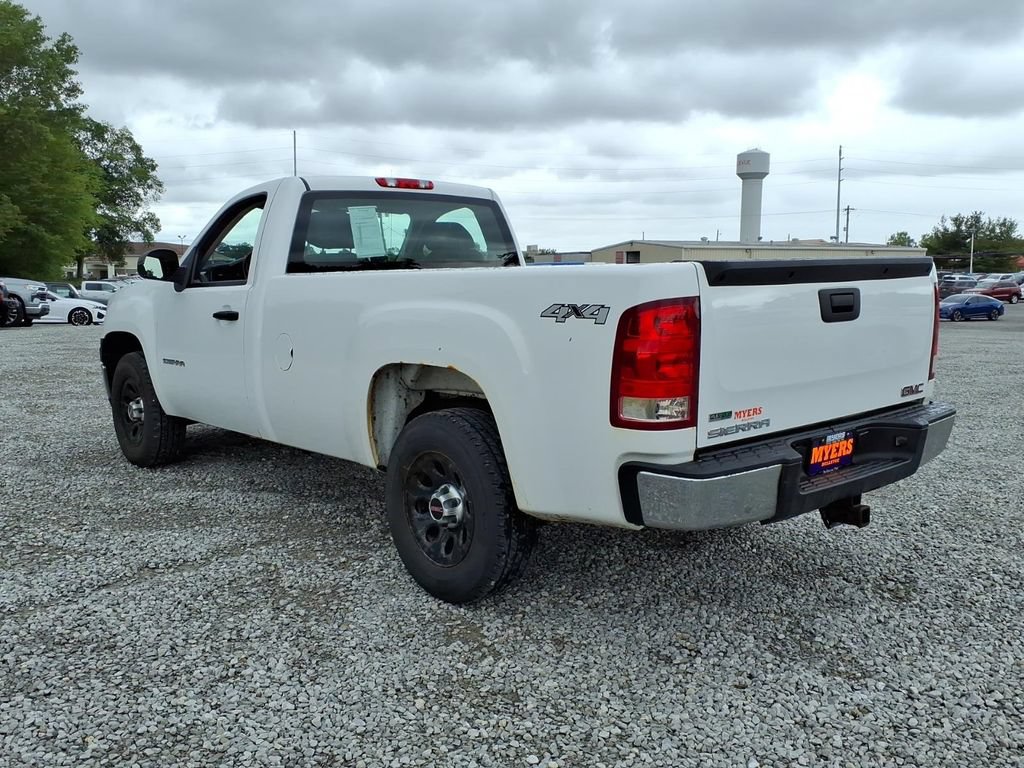 Used 2011 GMC Sierra 1500 W/T AWD/4WD image 9