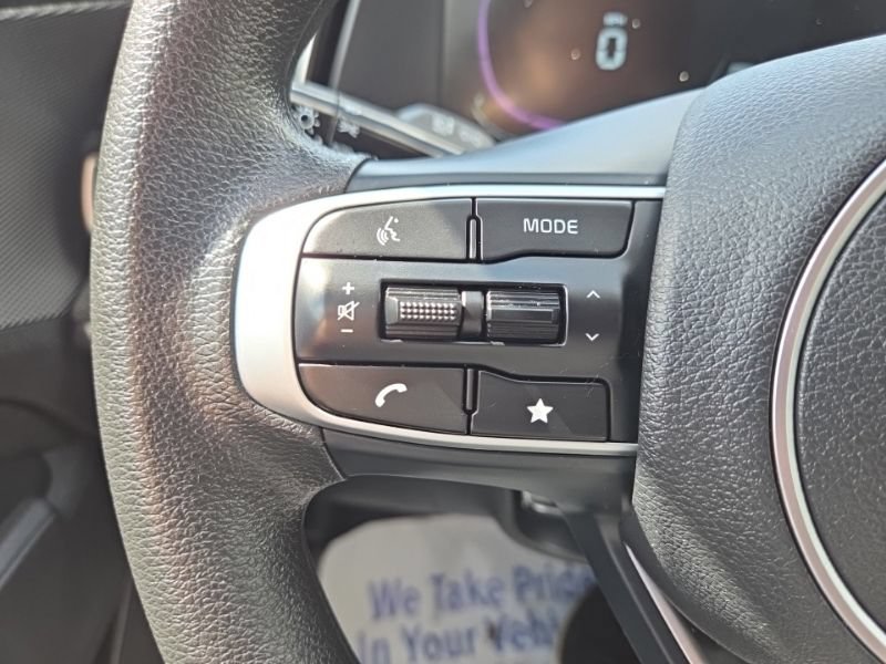 Used 2025 Kia Sportage LX AWD/4WD image 28