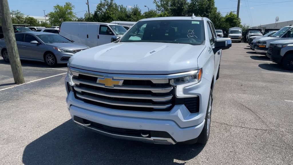 New 2026 Chevrolet Silverado 1500 High Country AWD/4WD image 5