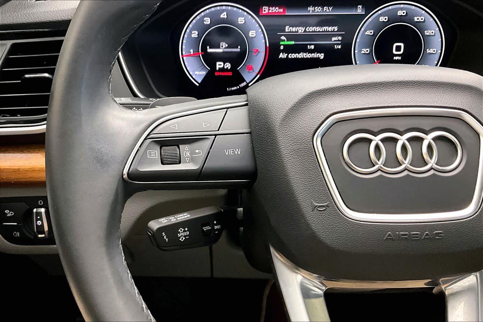 Used 2023 Audi Q5 2.0T Premium Plus AWD/4WD image 24