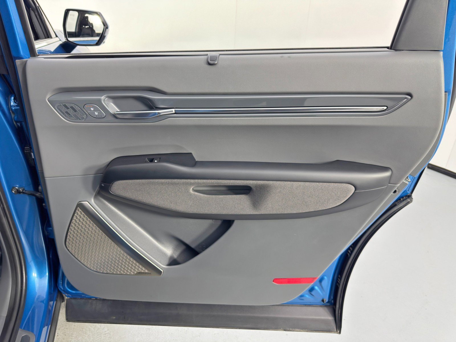 Used 2024 Kia EV9 Land image 51