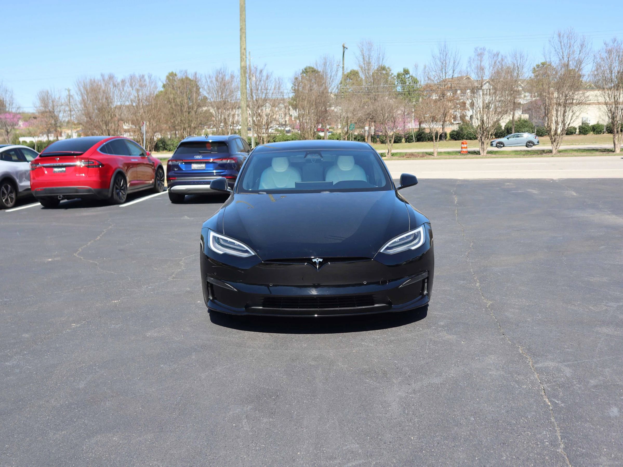 Used 2022 Tesla Model S image 13