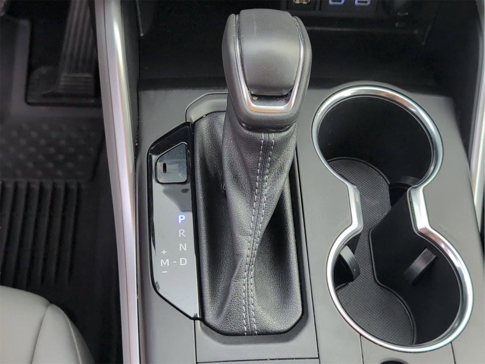 Used 2022 Toyota Highlander XLE image 21