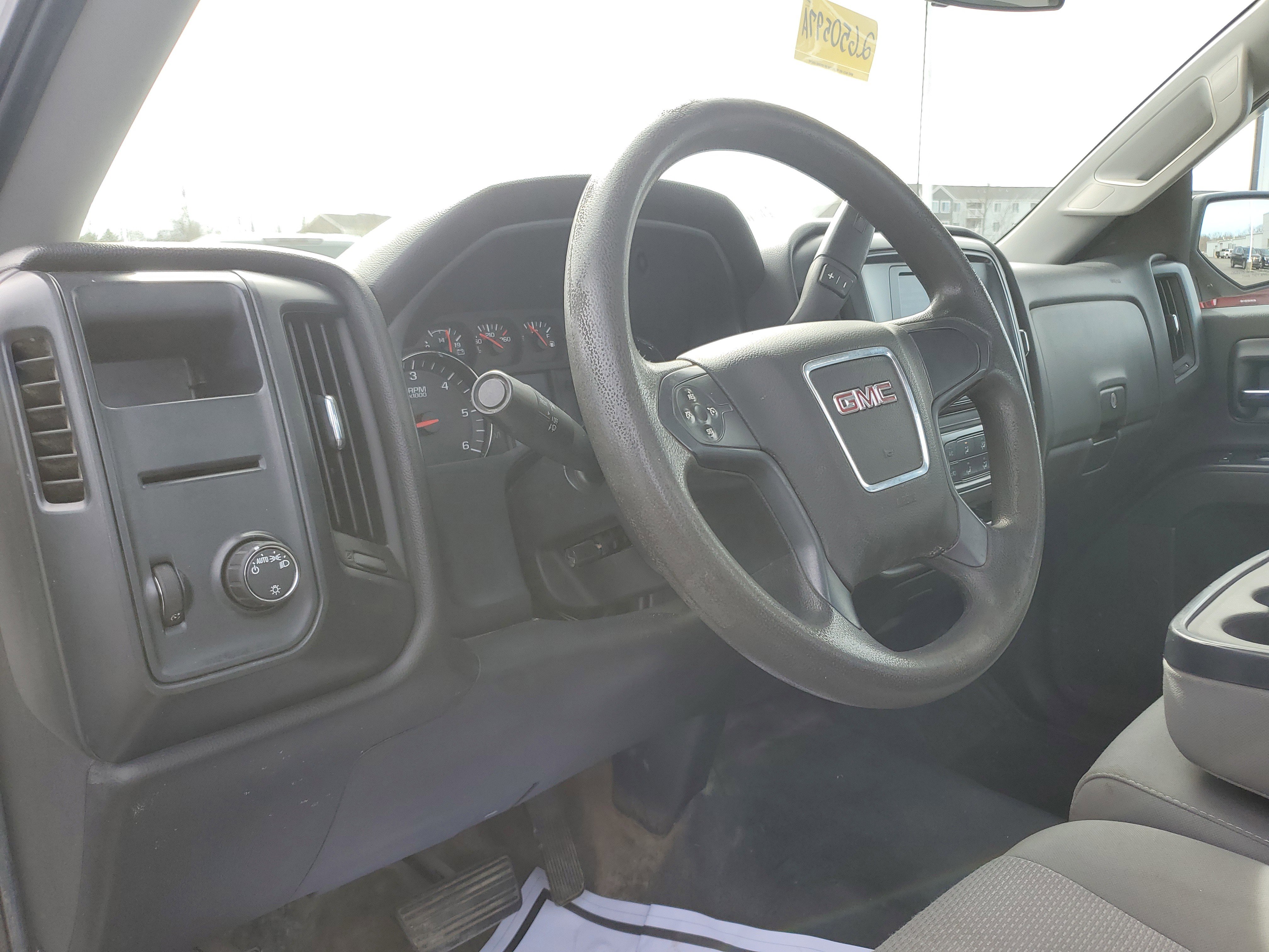 Used 2016 GMC Sierra 1500 2WD Regular Cab image 29