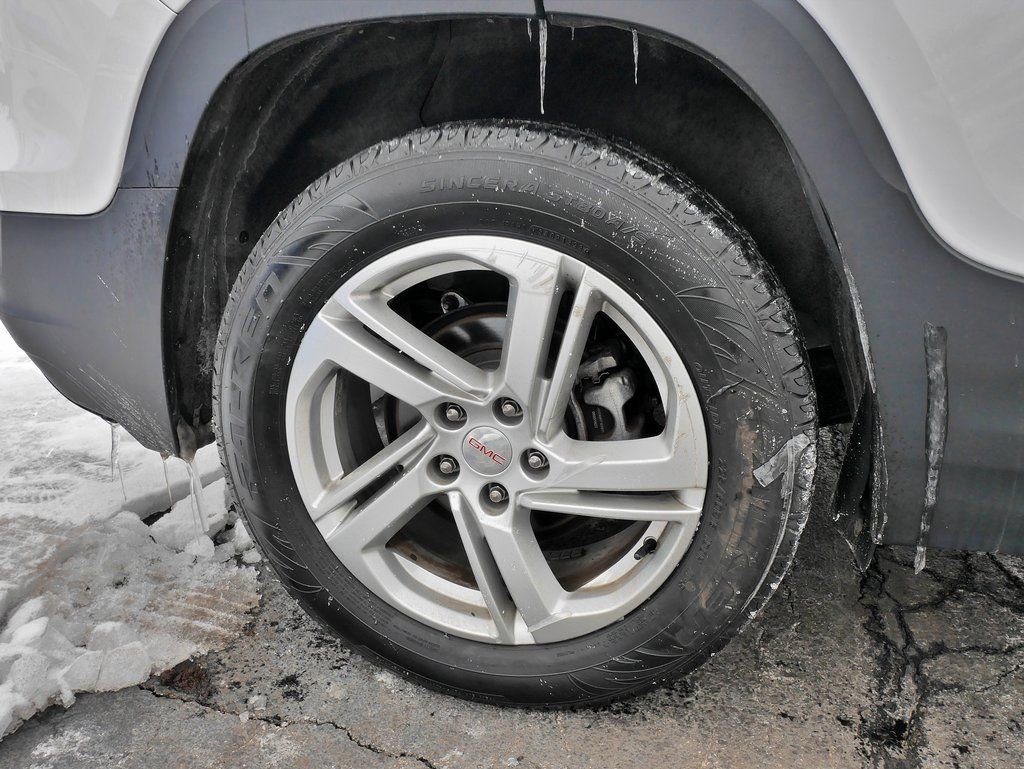 Used 2018 GMC Terrain SLE image 7