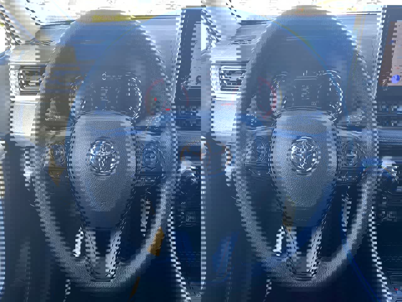 Certified 2025 Toyota RAV4 LE image 14