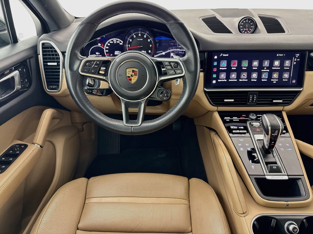 Certified 2023 Porsche Cayenne Coupe AWD/4WD image 24