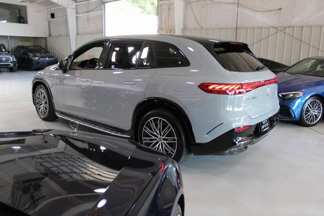 Used 2024 Mercedes-Benz EQS 450+ 4MATIC SUV w/ AMG Line Exterior Package image 47