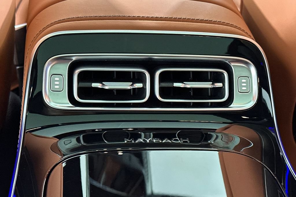 Certified 2022 Mercedes-Benz Maybach S 580 4MATIC image 16