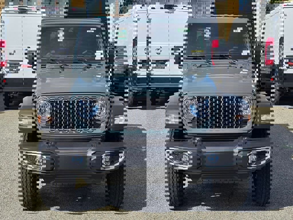 New 2026 Jeep Gladiator Sport image 2