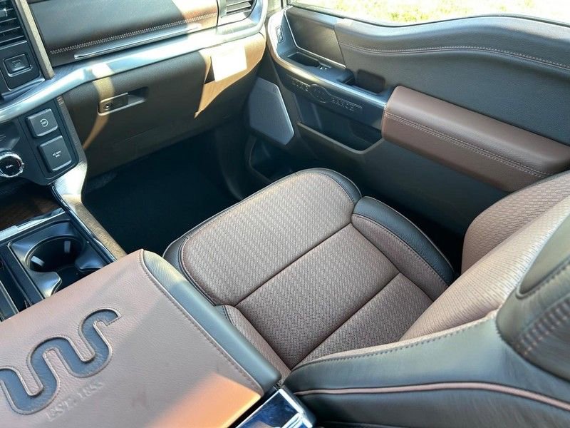 New 2025 Ford F150 King Ranch image 18