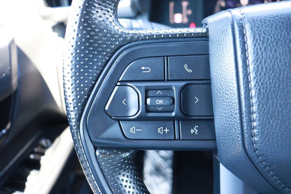 Used 2024 Toyota Tacoma SR5 AWD/4WD image 20