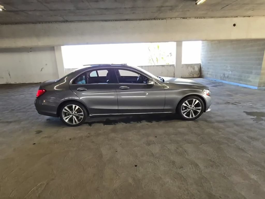 Used 2021 Mercedes-Benz C 300 Sedan image 2