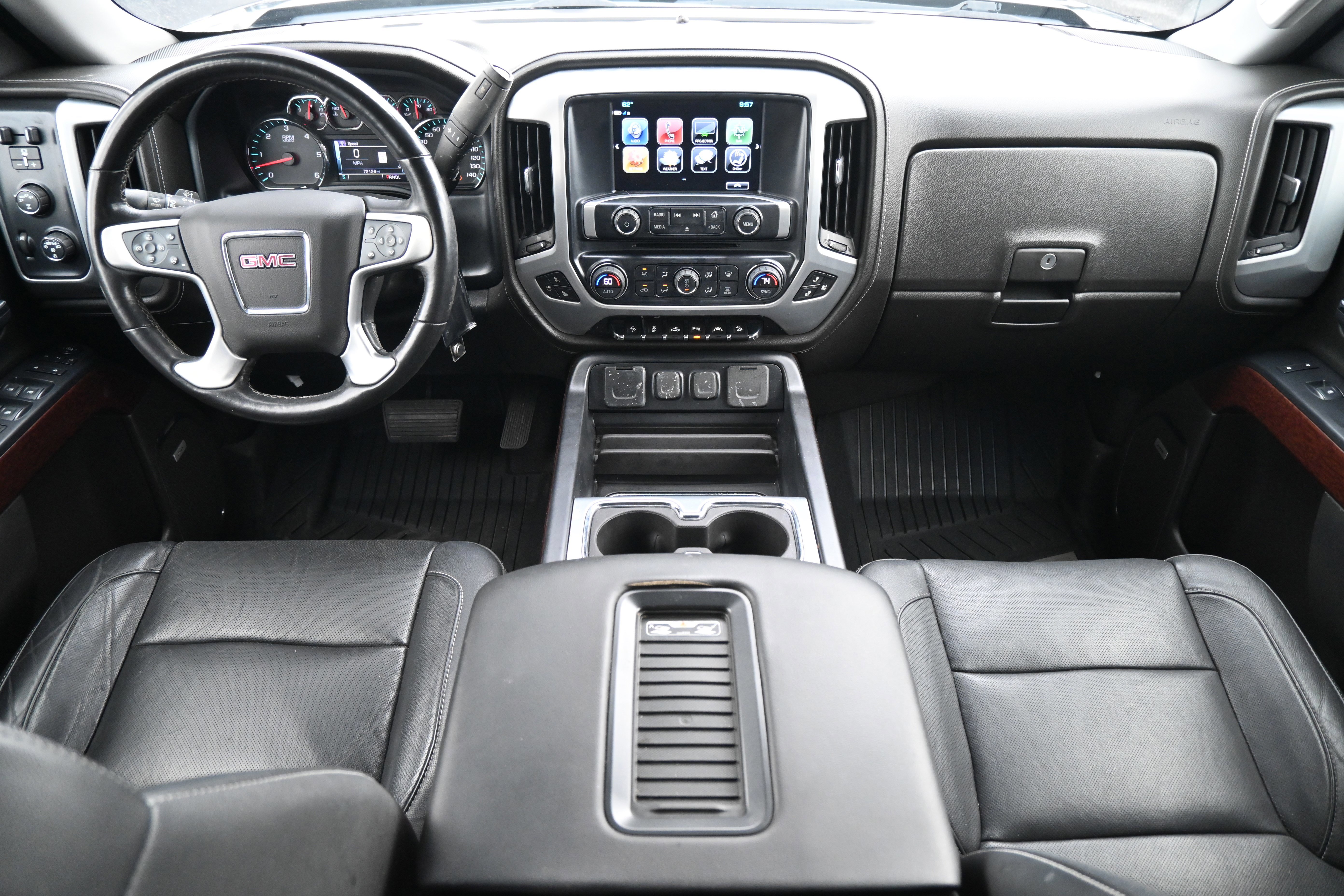 Used 2018 GMC Sierra 1500 SLT image 3