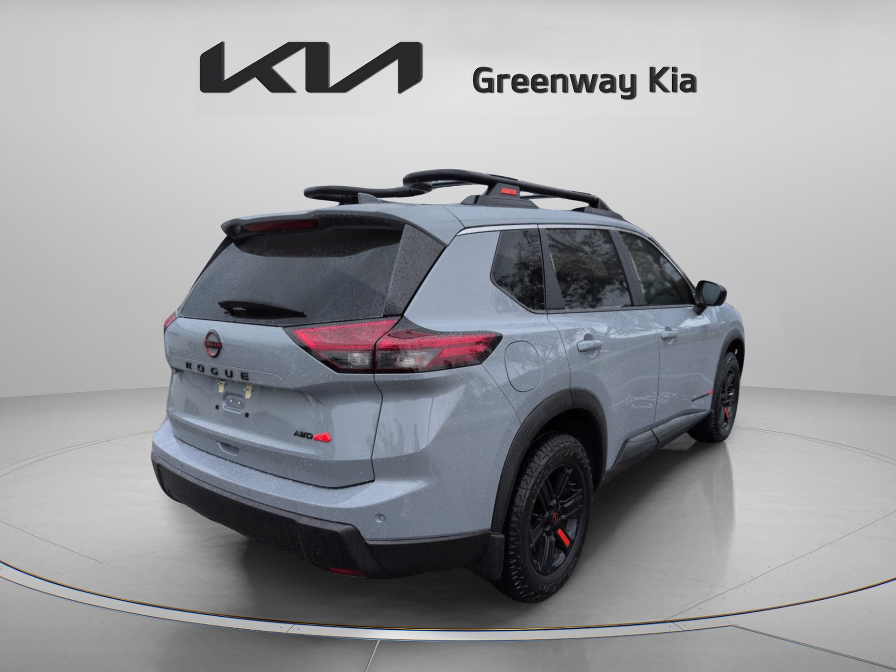 Used 2025 Nissan Rogue SV AWD/4WD image 6