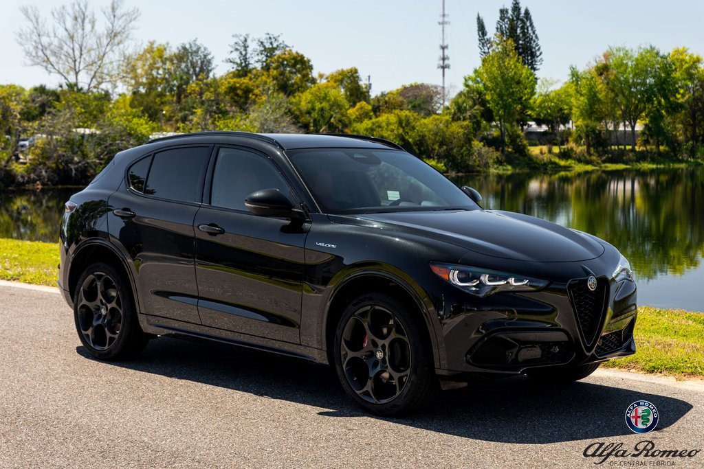 New 2025 Alfa Romeo Stelvio Sprint w/ Veloce Package image 1